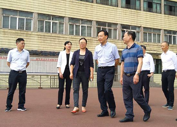 省教育廳張瀾濤副廳長到競力學校調(diào)研視察工作(圖2)