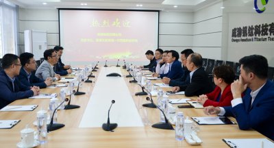 陜鋼集團(tuán)漢鋼公司到釩鈦科技參觀交流：現(xiàn)場(chǎng)非常震撼，環(huán)境特別好！