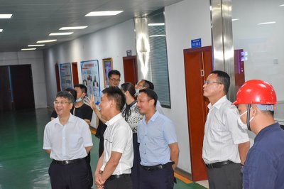 中航安盟保險公司到川威連界基地調(diào)研
