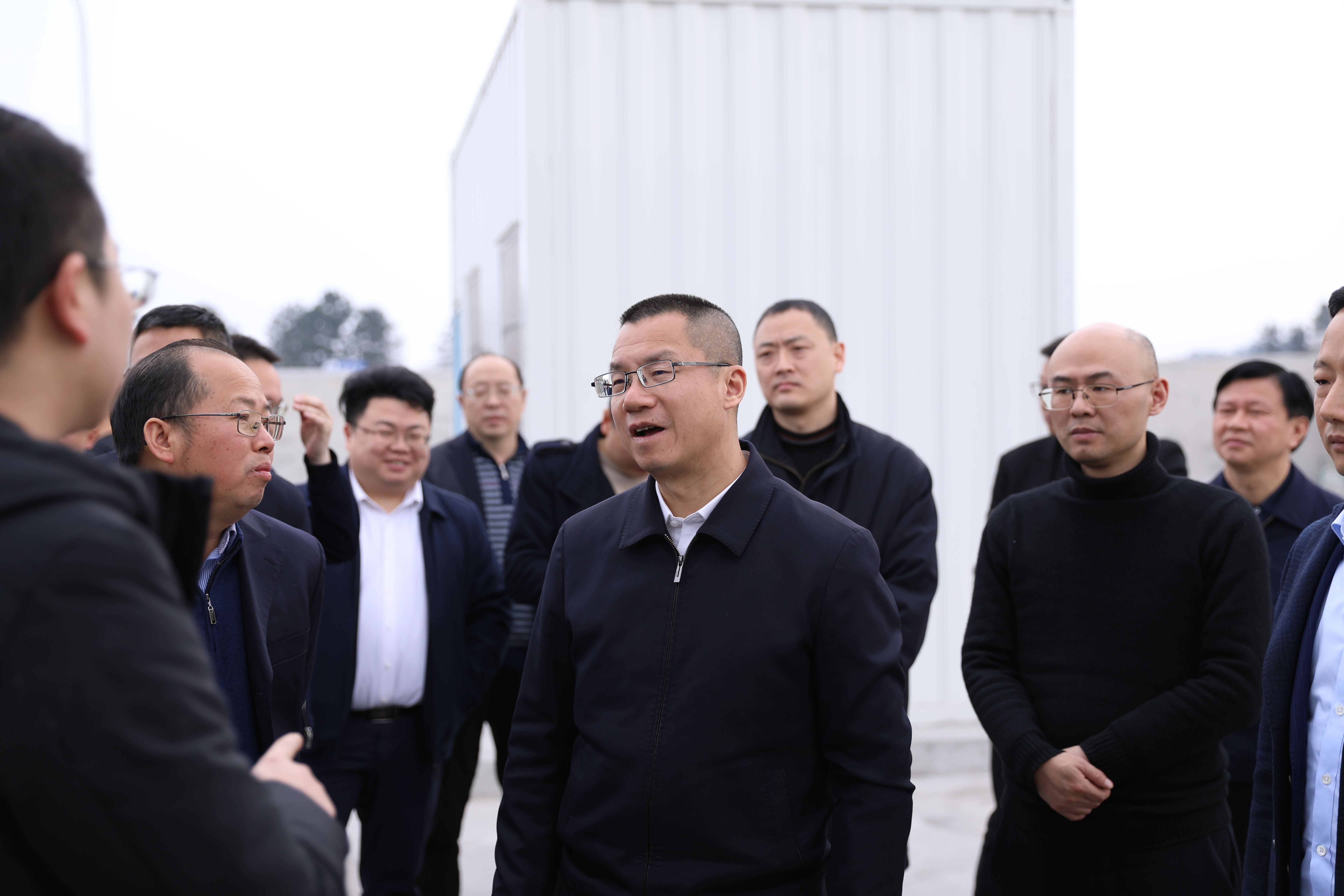 威遠(yuǎn)縣·川威集團(tuán)召開產(chǎn)業(yè)發(fā)展專題工作會(圖3)