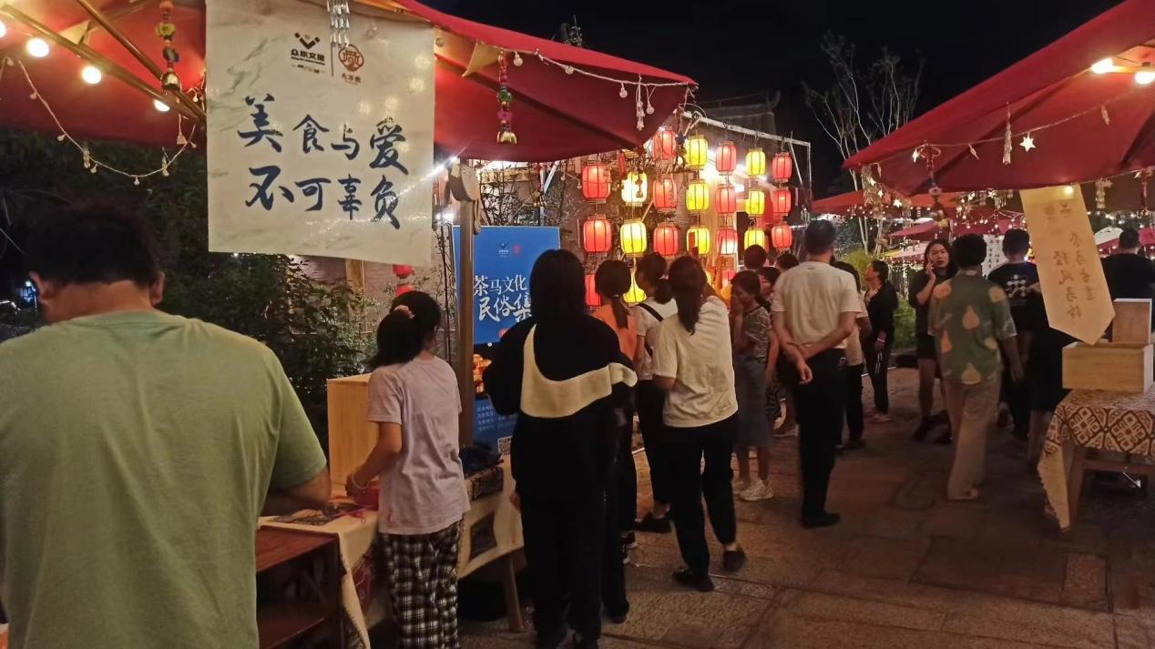 彝族年，迎西馬，大石板古村“火出圈”！(圖5)