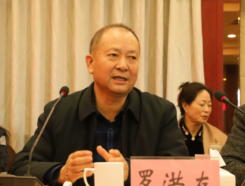 風(fēng)雨同舟20載，攜手共贏創(chuàng)未來——礦業(yè)總公司和東方浩遠(yuǎn)投資控股集團舉行合作20周年座談會(圖7)