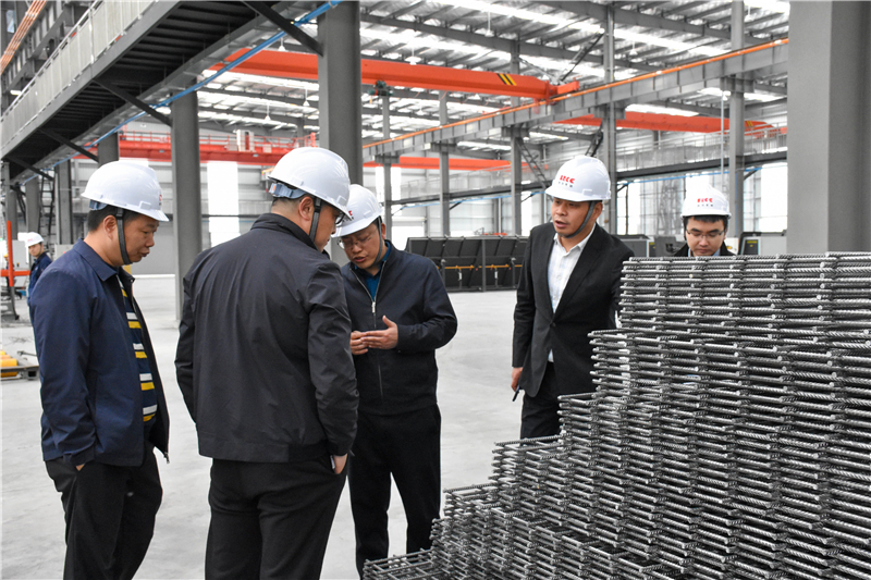 華西綠舍建材董事長(zhǎng)劉華東一行到川威調(diào)研(圖3)